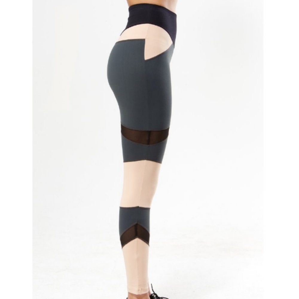 NWT BOOM BOOM ATHLETICA Brushed Tri Color Leggings - Black/Grey/Blush